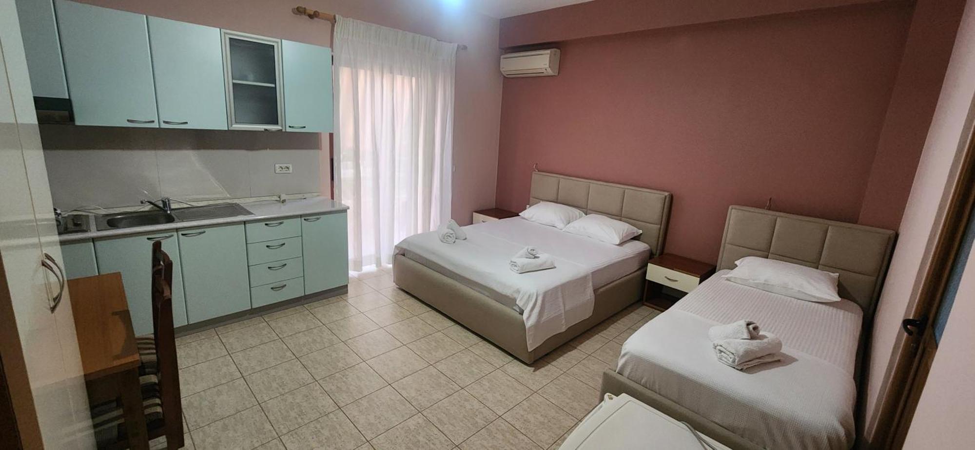 Hotel Vila Danedi Ksamil Exterior foto